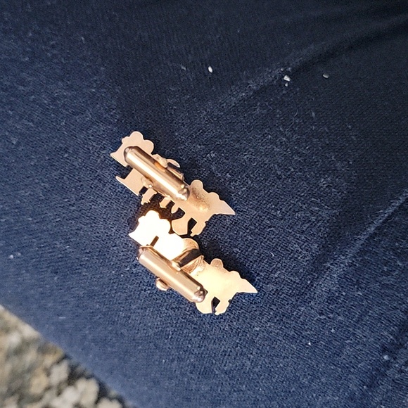 Cuff links - Picture 2 of 3